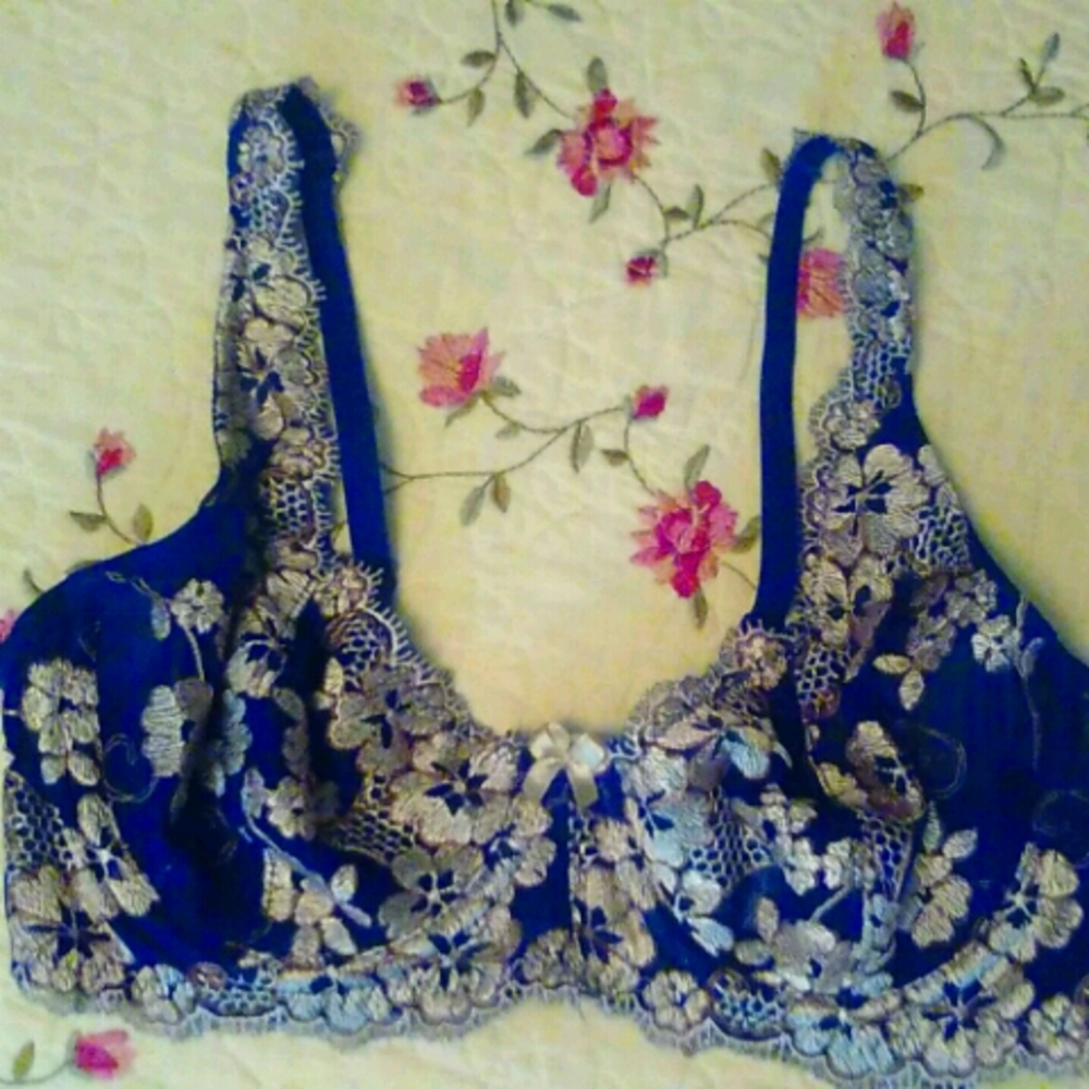 34C elegant floral lace bra